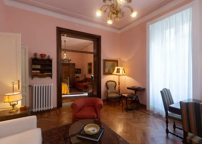 Nizza Bourgeois Family Appartamento