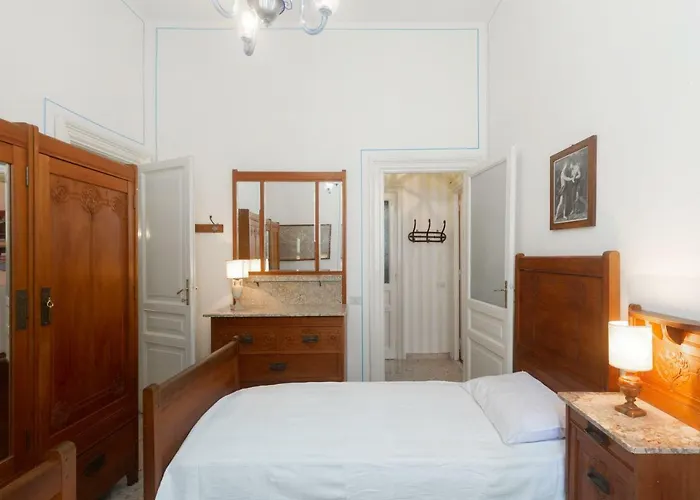 Appartamento Nizza Bourgeois Family Roma